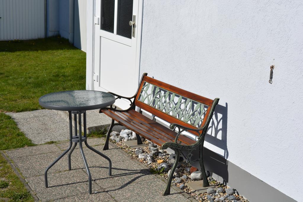 Ferienhaus In Hafennahe Apartamento Sassnitz Habitación foto